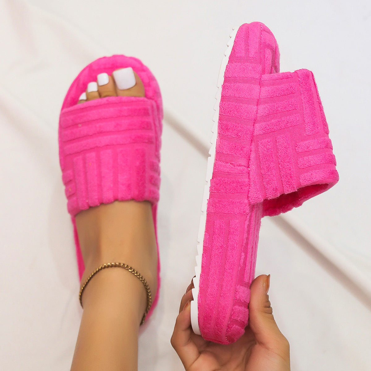 Open-Toed Plush Slippers